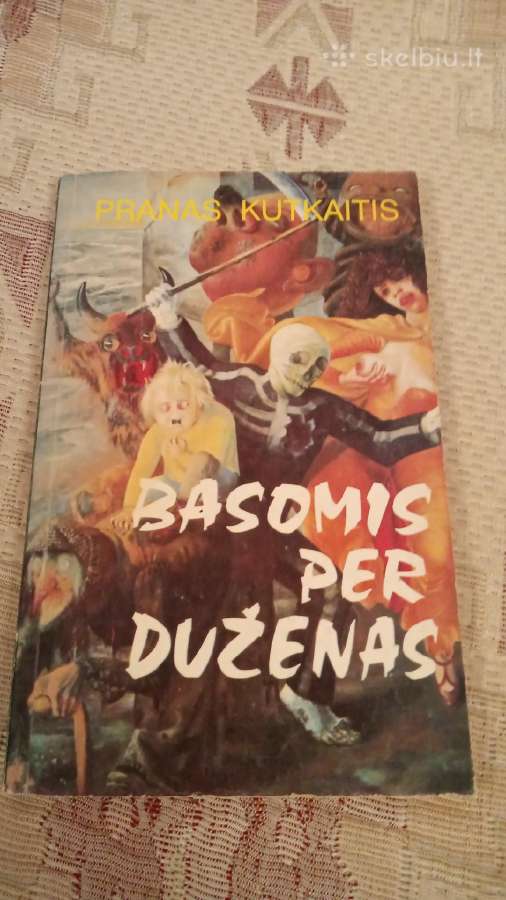Basomis per duženas