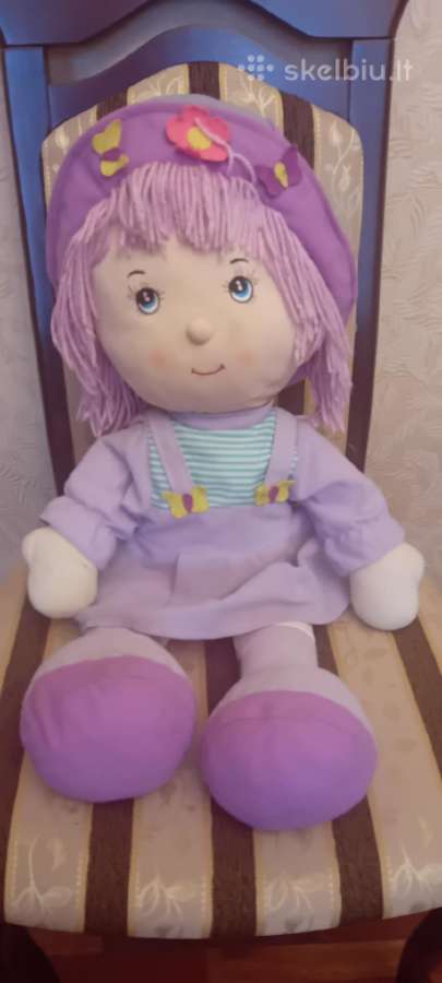 Minkšta didelė lėlė