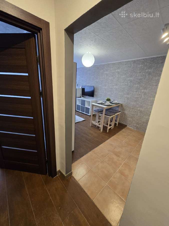 Nuomai 2 kambarių butas , Gera lokacija - nuotraukos Nr. 8