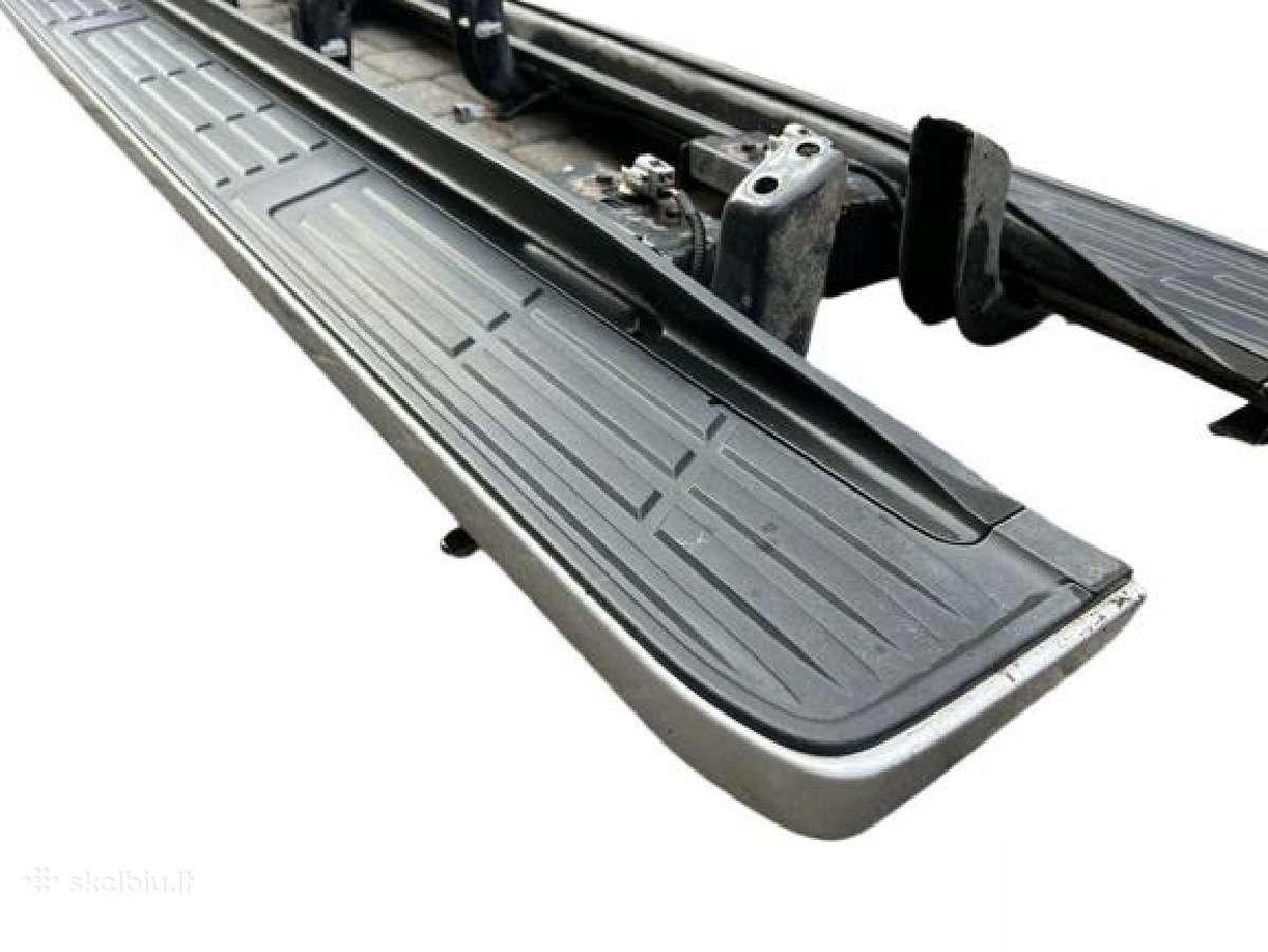 Land cruiser slenksčiai