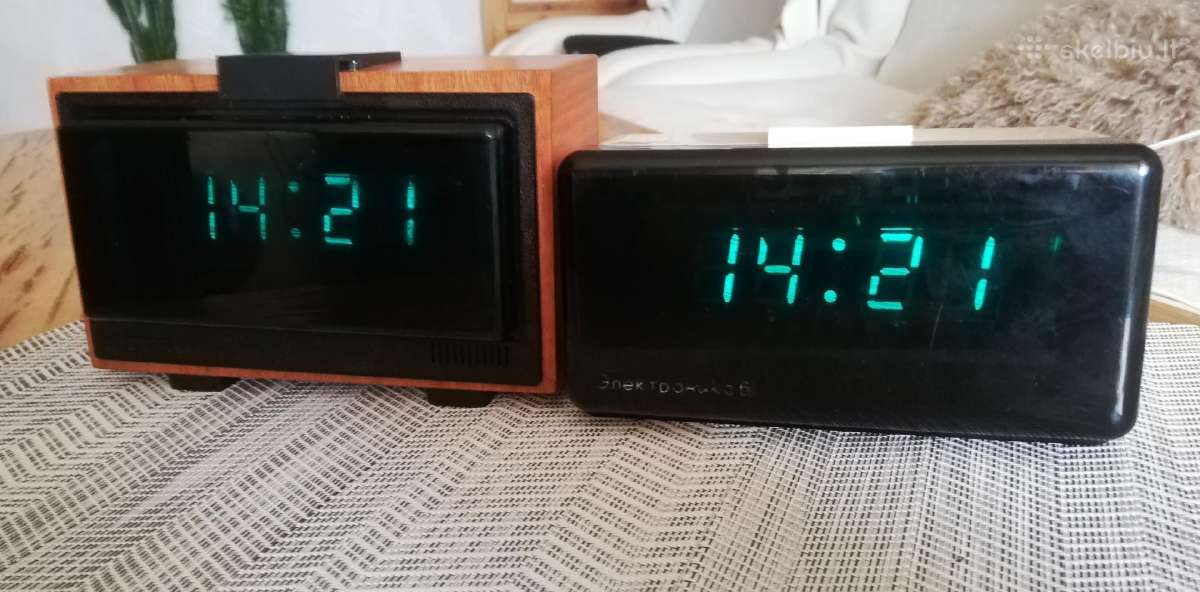 Laikrodziai Elektronika 413 ir 6.11