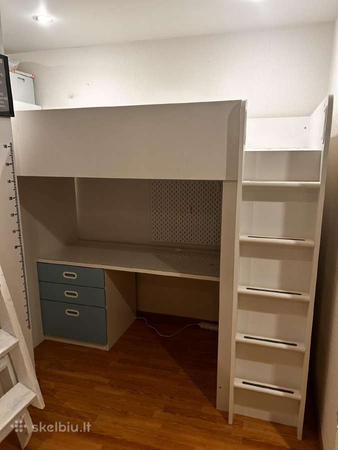 Aukšta lova su rašomuoju stalu Ikea Smastad - nuotraukos Nr. 2