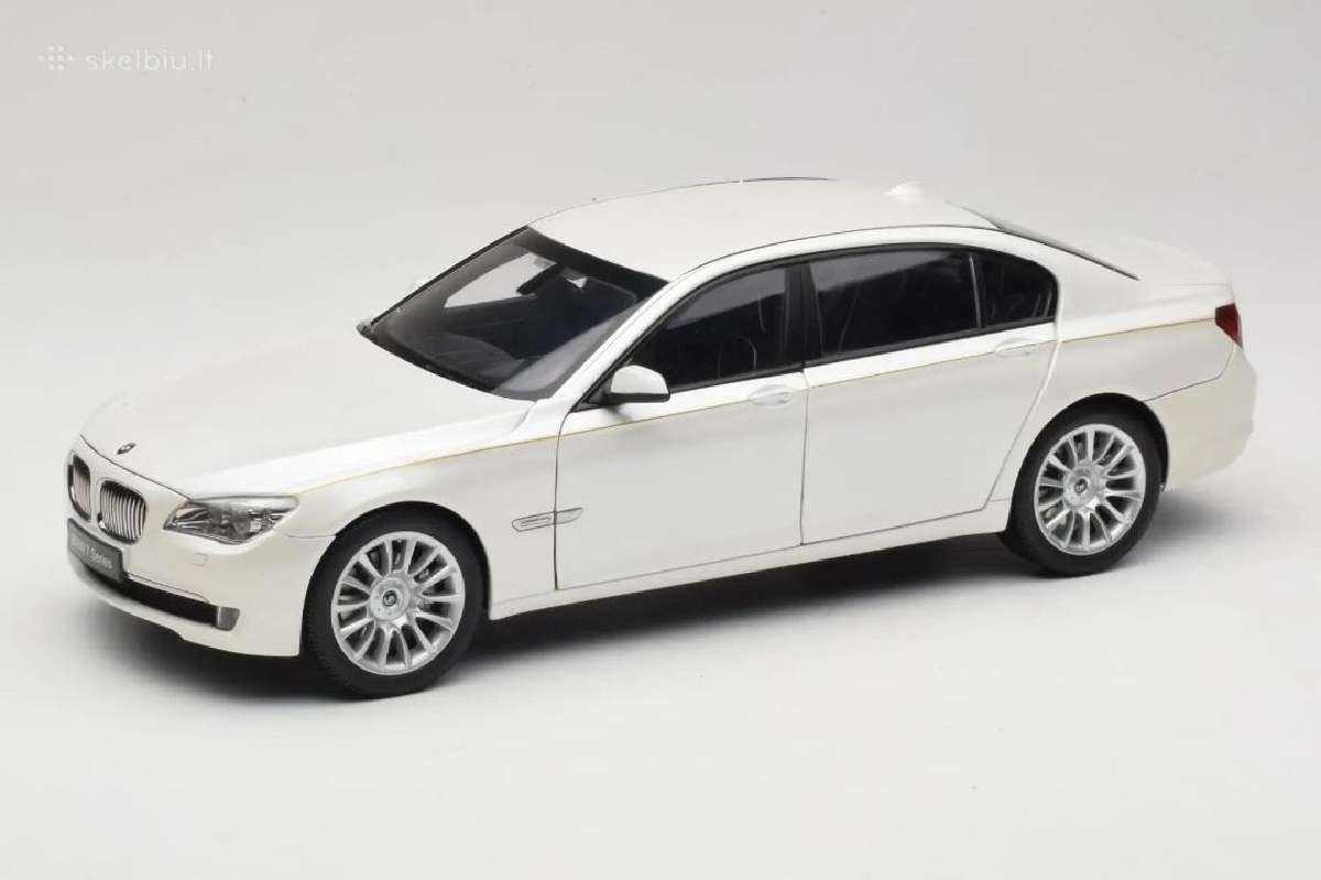 Bmw 760li F02