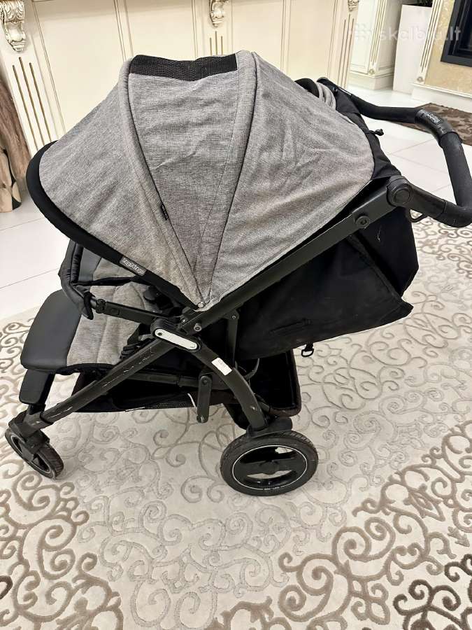 Dvynukų vežimas Peg-perego