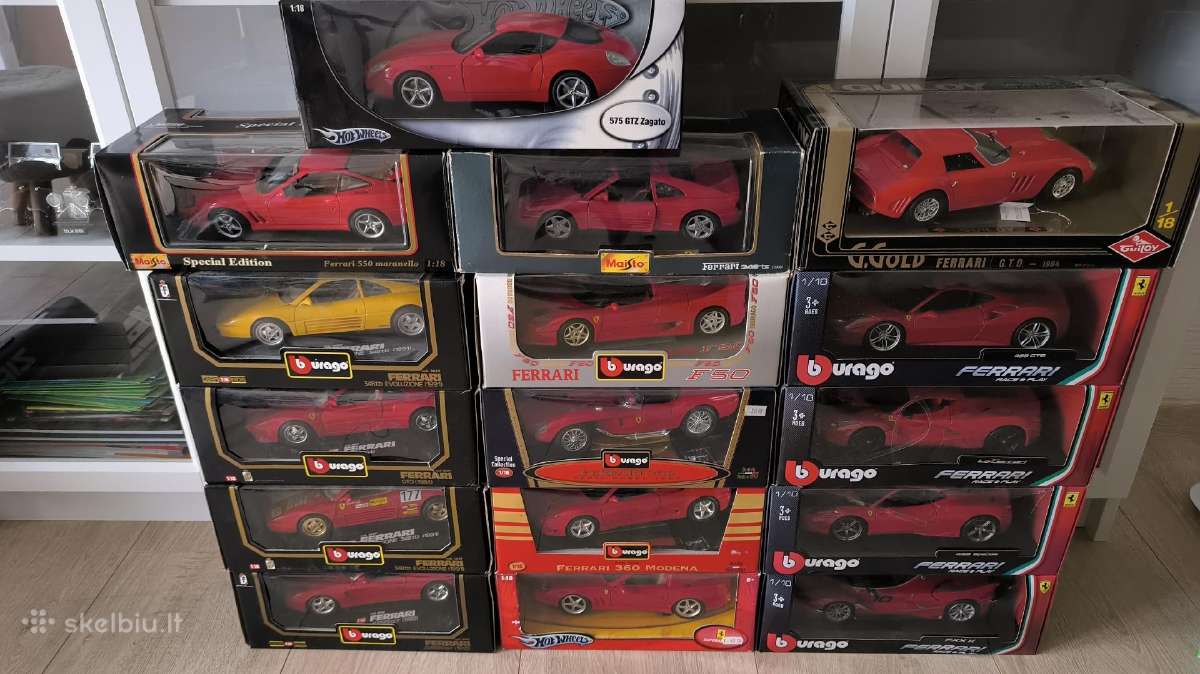 1:18 Ferrari modeliukai