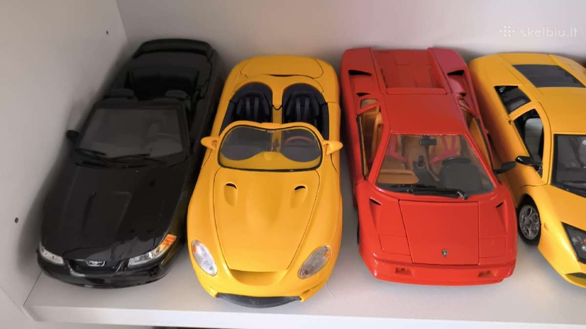 1:18 Ford, Lamborghini, Saleen, Jaguar modeliukai - nuotraukos Nr. 4