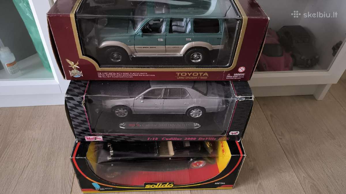 1:18 Land Cruiser, Bugatti, Cadillac modeliukai - nuotraukos Nr. 2