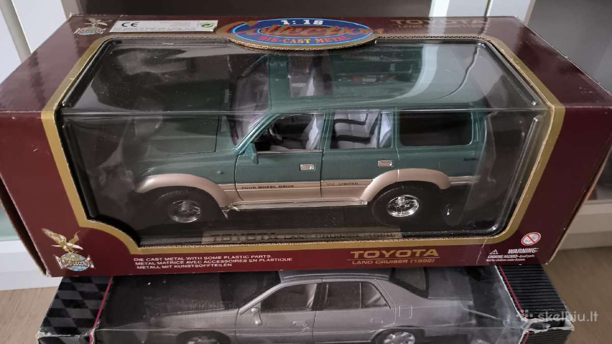 1:18 Land Cruiser, Bugatti, Cadillac modeliukai - nuotraukos Nr. 3