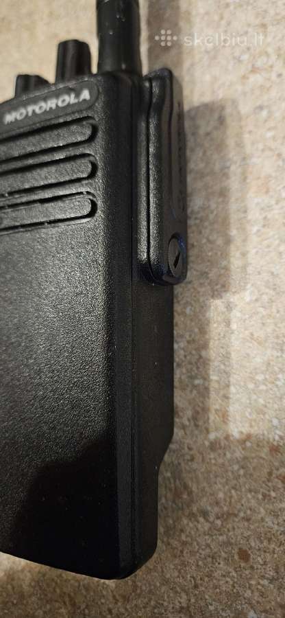 Motorola Dp4400 Uhf Radijas - nuotraukos Nr. 2