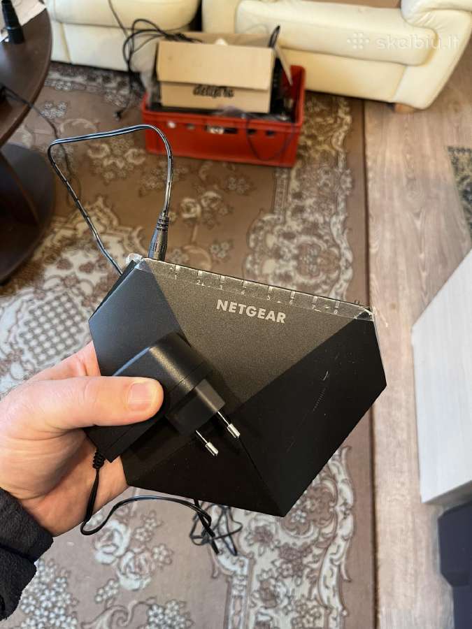 Komutatorius (Switch) Netgear Gs808e