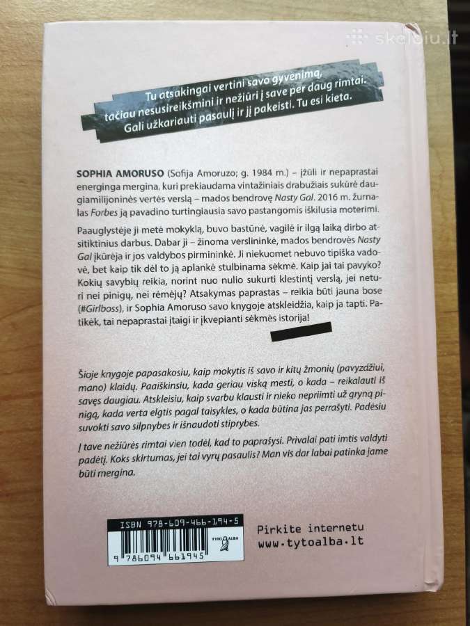 Grožinės knygos apie madą, elegancijos paslaptis - nuotraukos Nr. 6