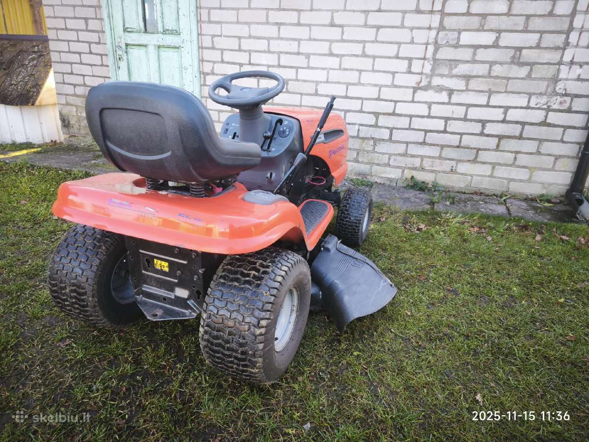 Sodo traktoriukas Husqvarna Lt 151 - nuotraukos Nr. 4