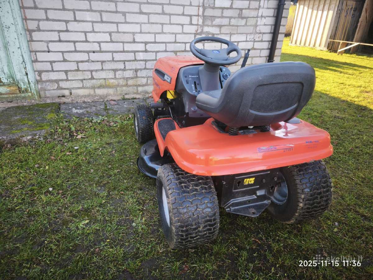 Sodo traktoriukas Husqvarna Lt 151 - nuotraukos Nr. 5