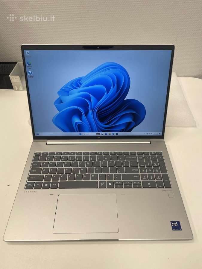 Hp Probook 460 G11 U5-125u 16 GB RAM 512 SSD