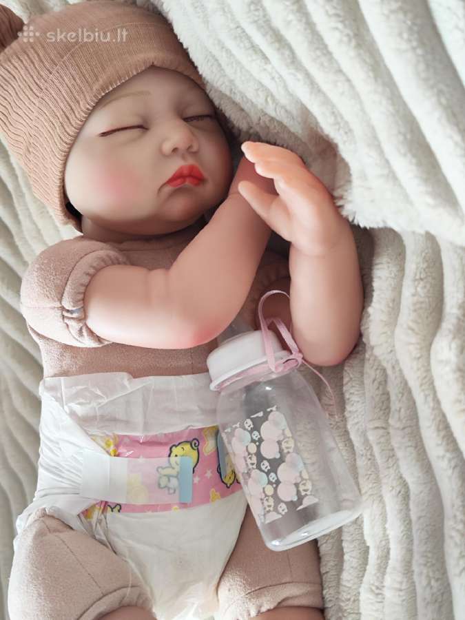 Reborn Chou chou lėlė, baby born magic.