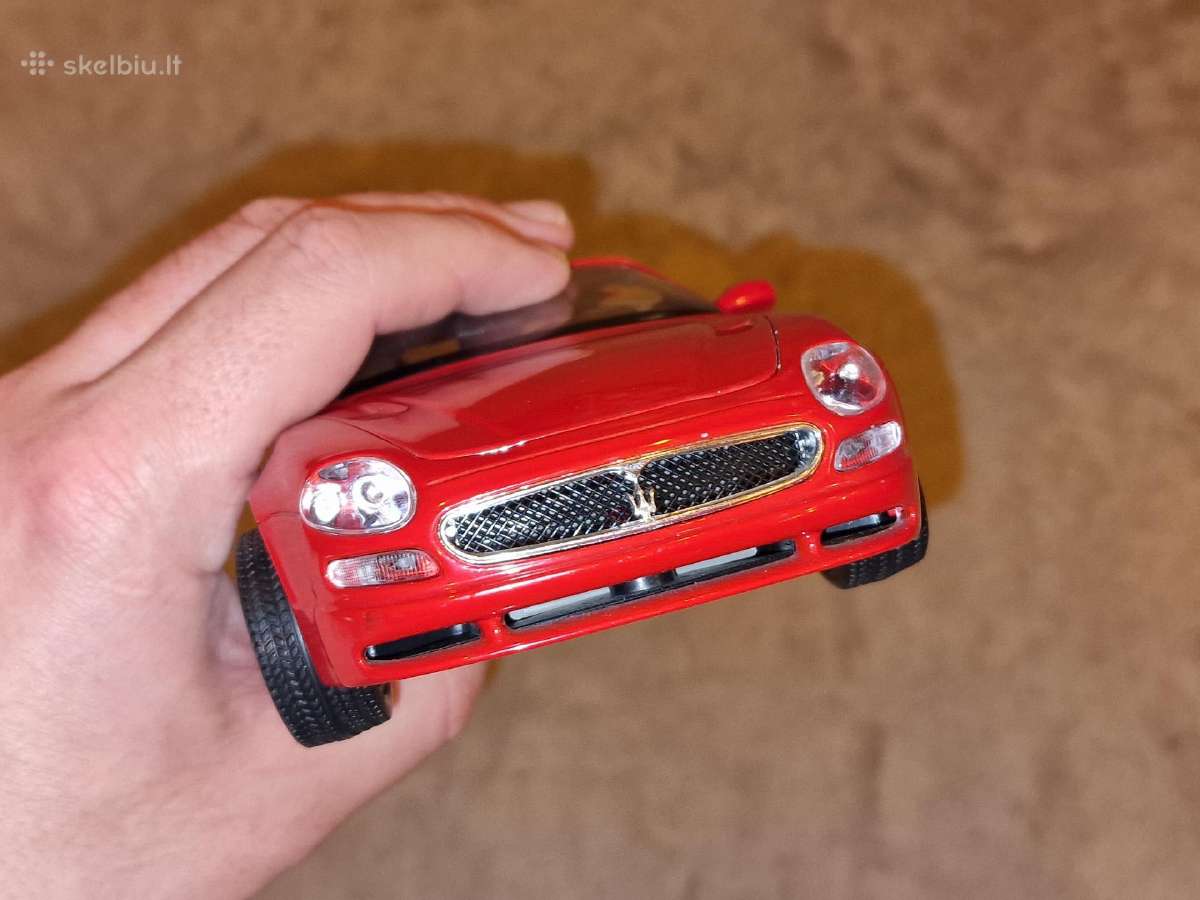 Bburago Maserati 3200 GT 1:18 – kolekcinis modelis - nuotraukos Nr. 12