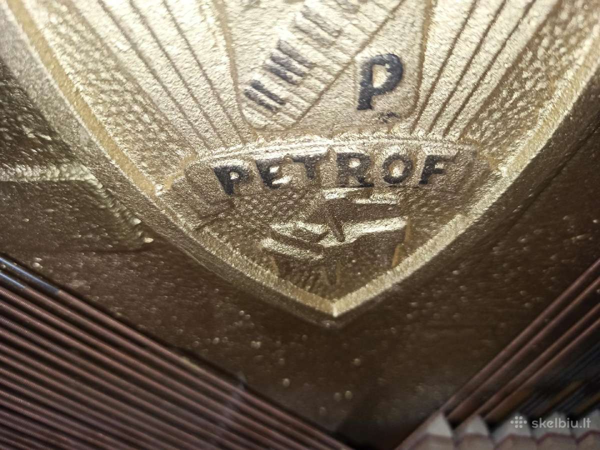 Pianinas Petrof - nuotraukos Nr. 4
