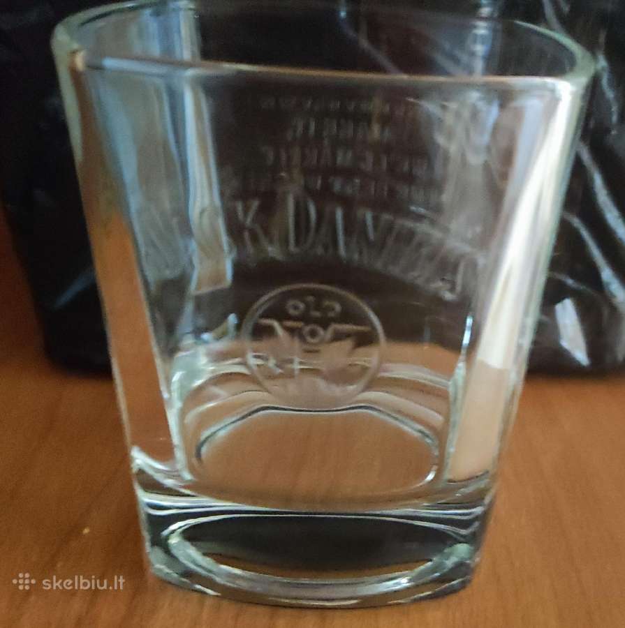 Viskio Jack Daniel taurės