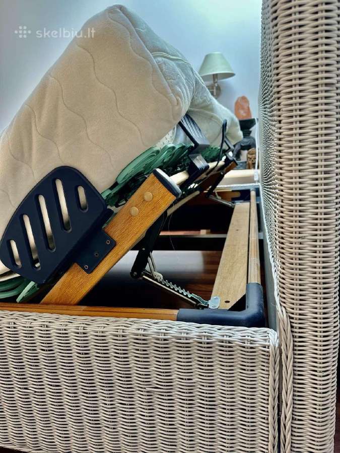 Parduodama dvigulė lova su ortopediniu čiužiniu - nuotraukos Nr. 3