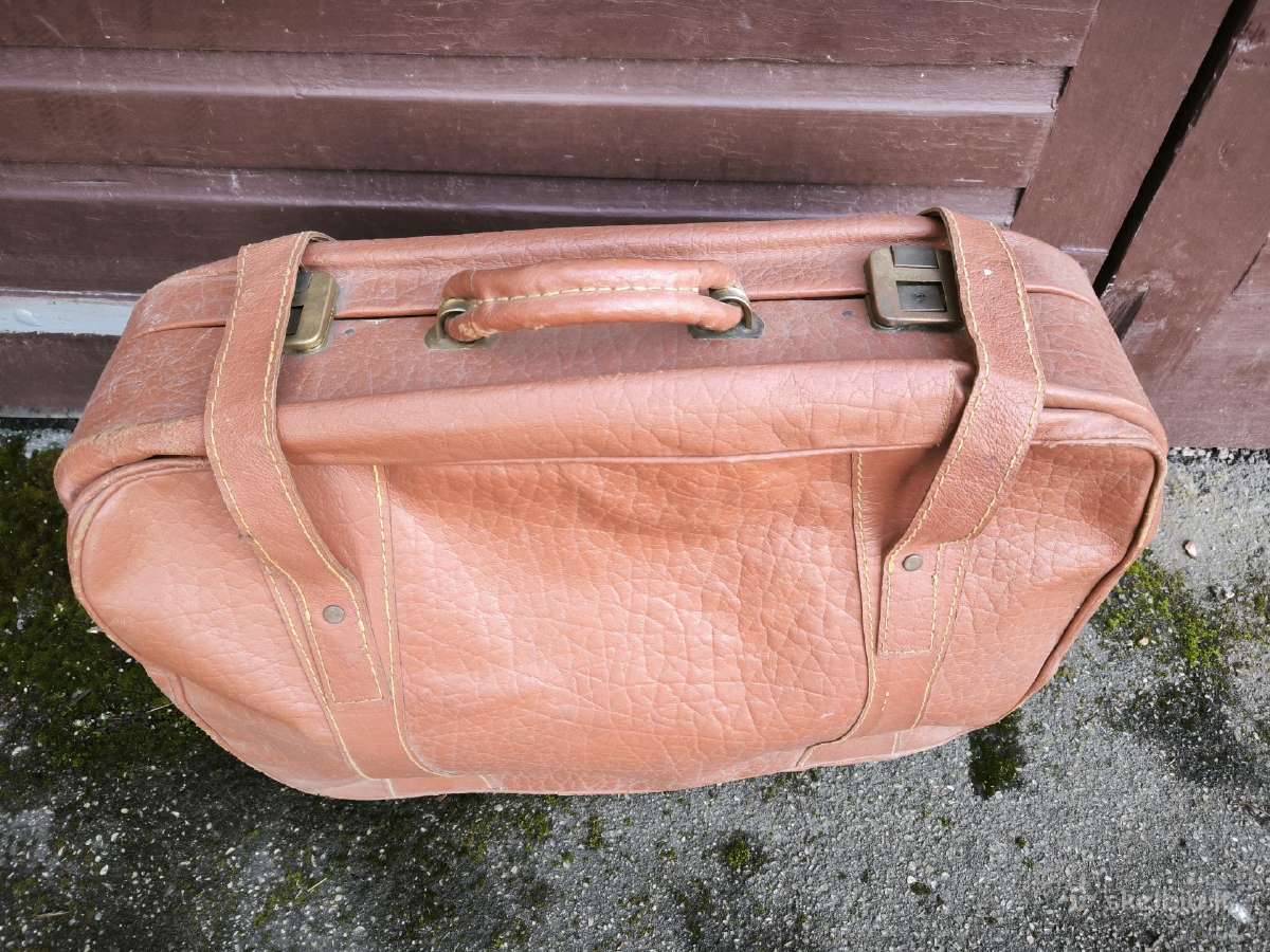 Senoviniai lagaminai. Vintažiniai, retro. - nuotraukos Nr. 2