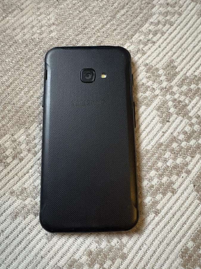 Darbiniai samsung/doro telefonai - nuotraukos Nr. 2