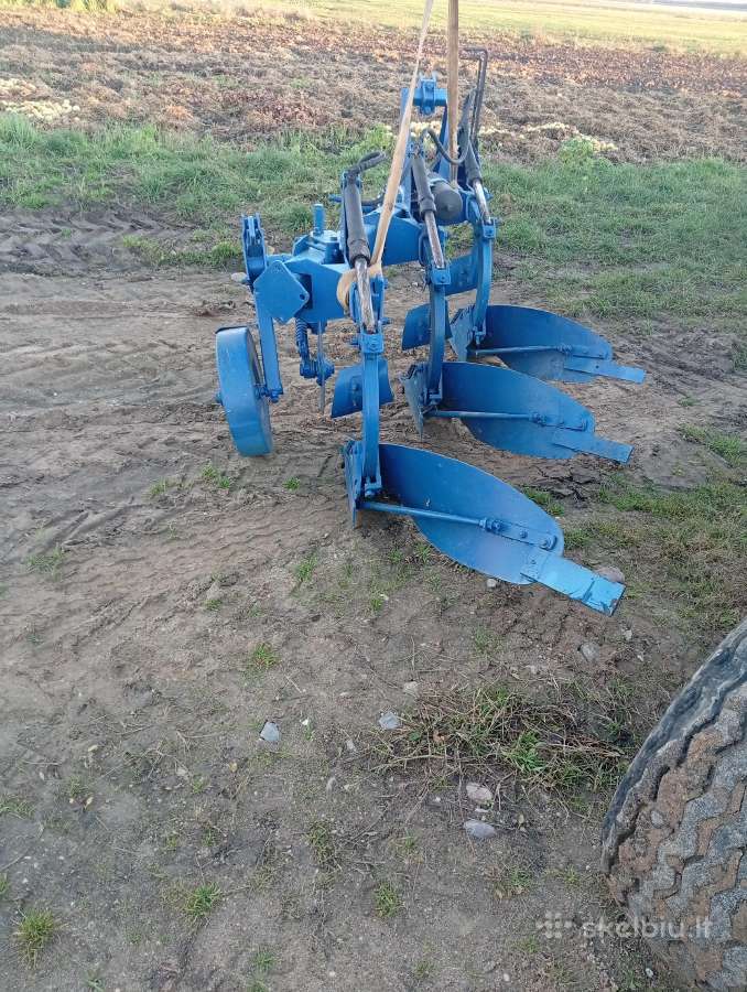 Plugas