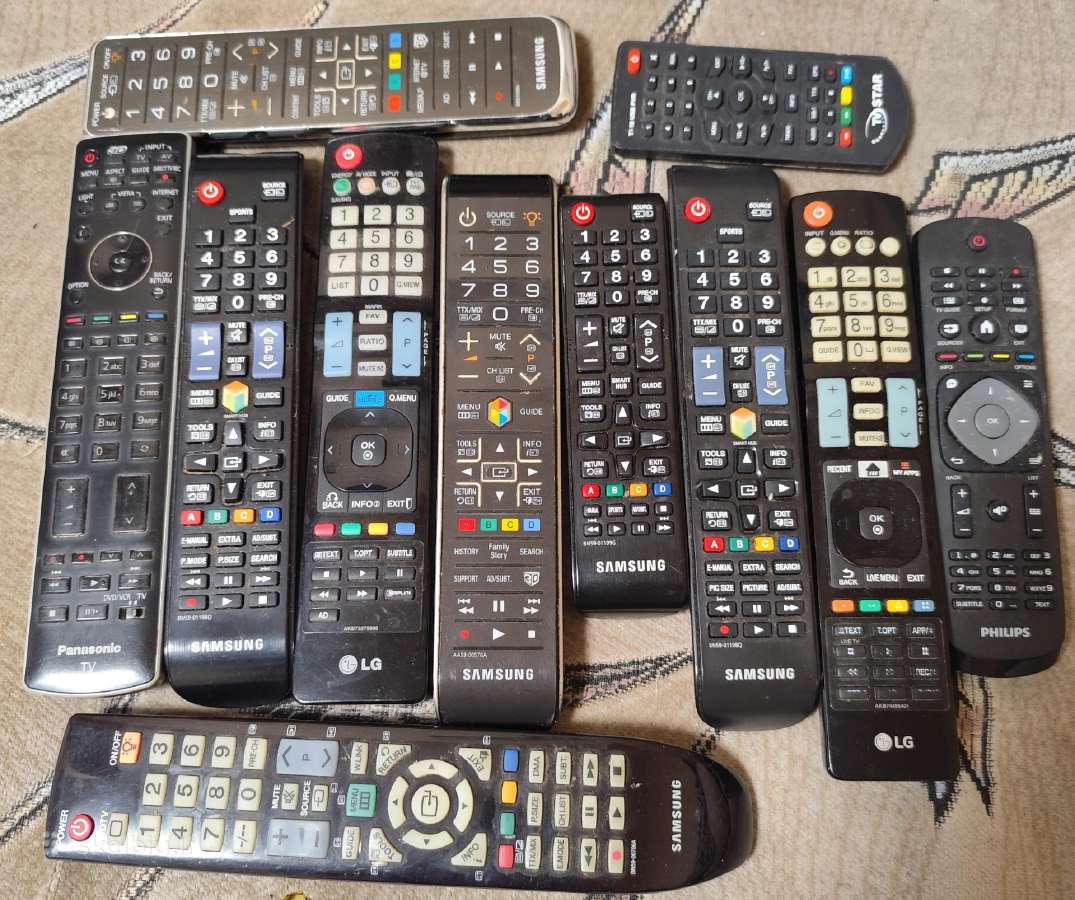 TV nuotolinio valdymo pultai - nuotraukos Nr. 2