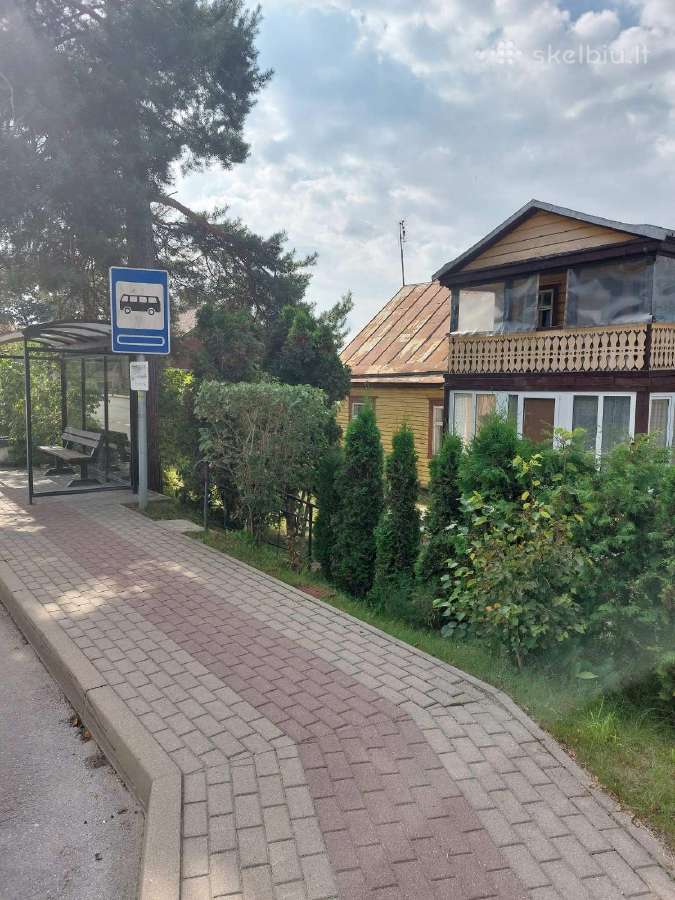 Parduodama namo dalis