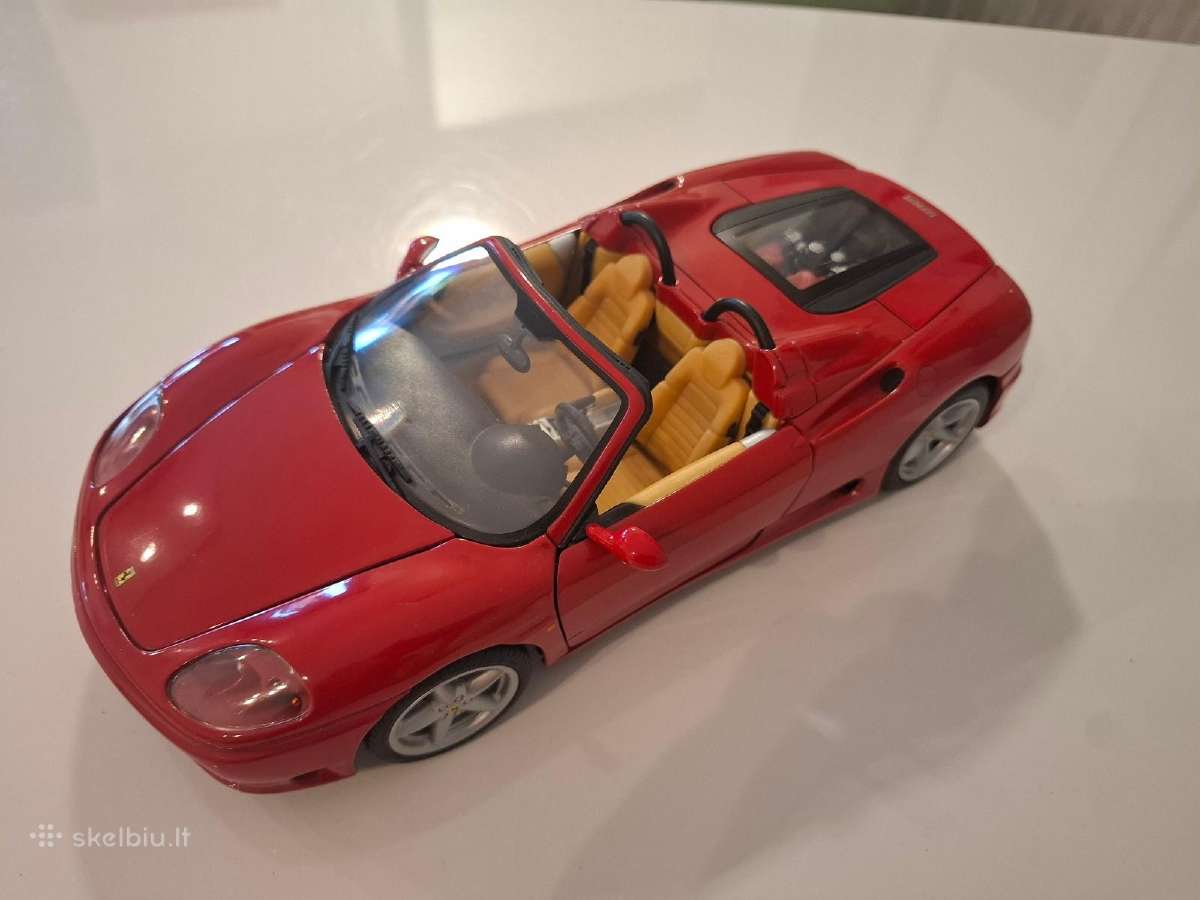 Modeliukas 1:18 ferrari 360 spider hot wheels