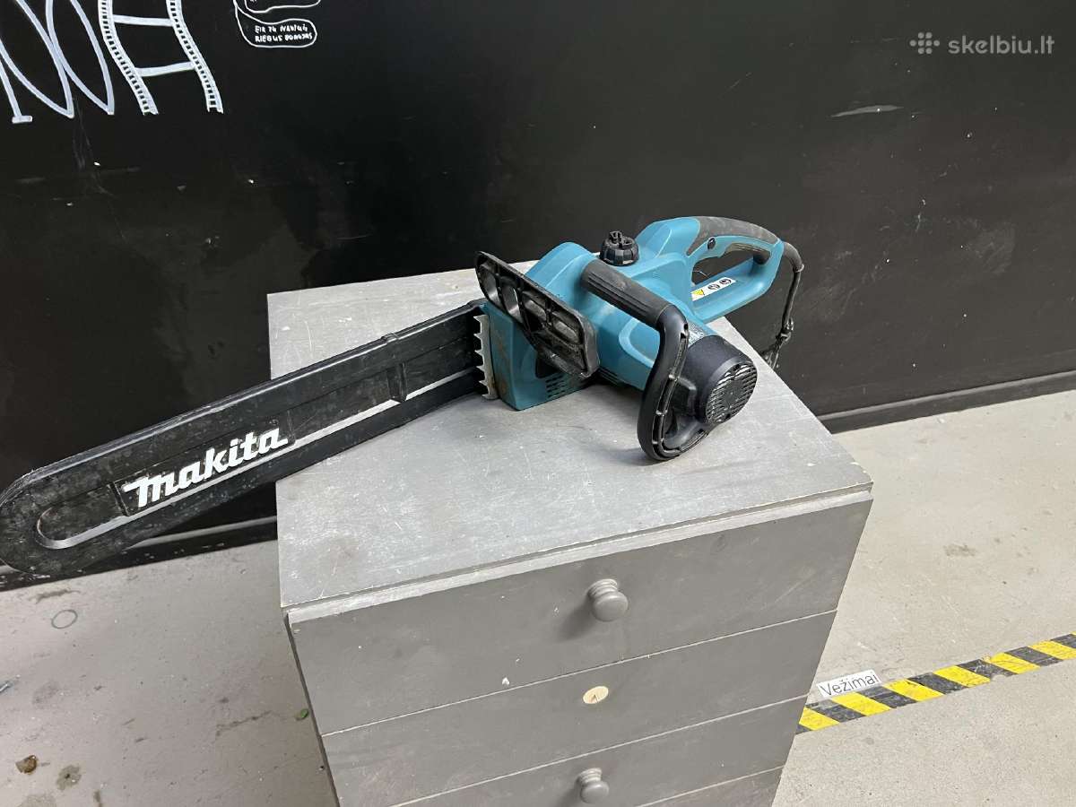 Makita Uc4041a elektrinis pjūklas