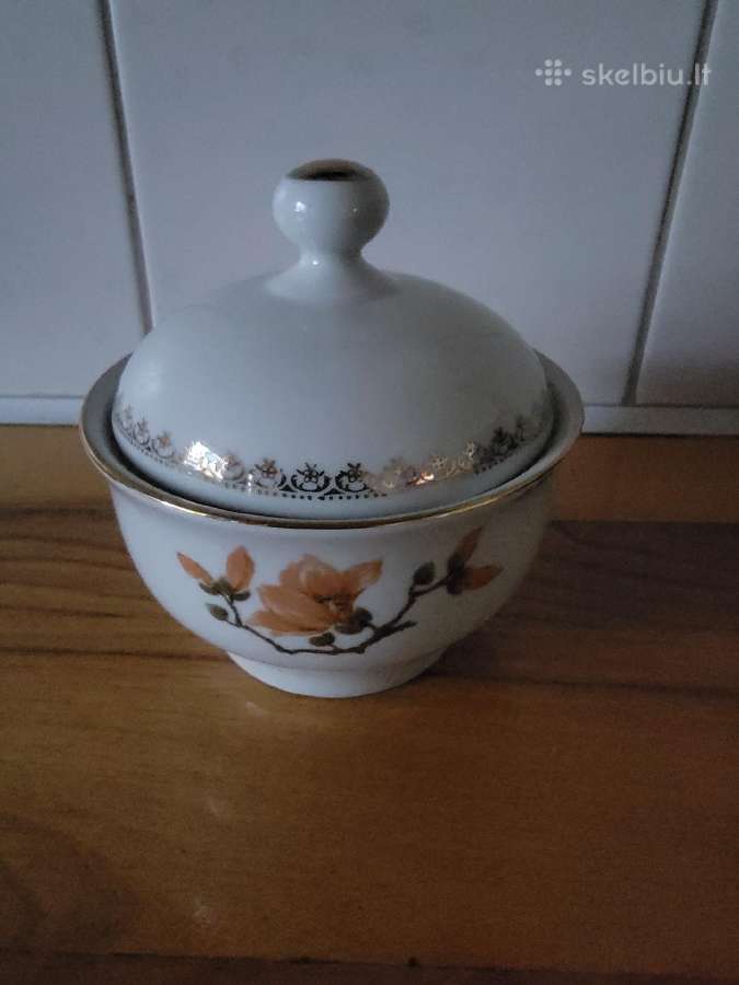Vokiška porcelianinė cukrinė