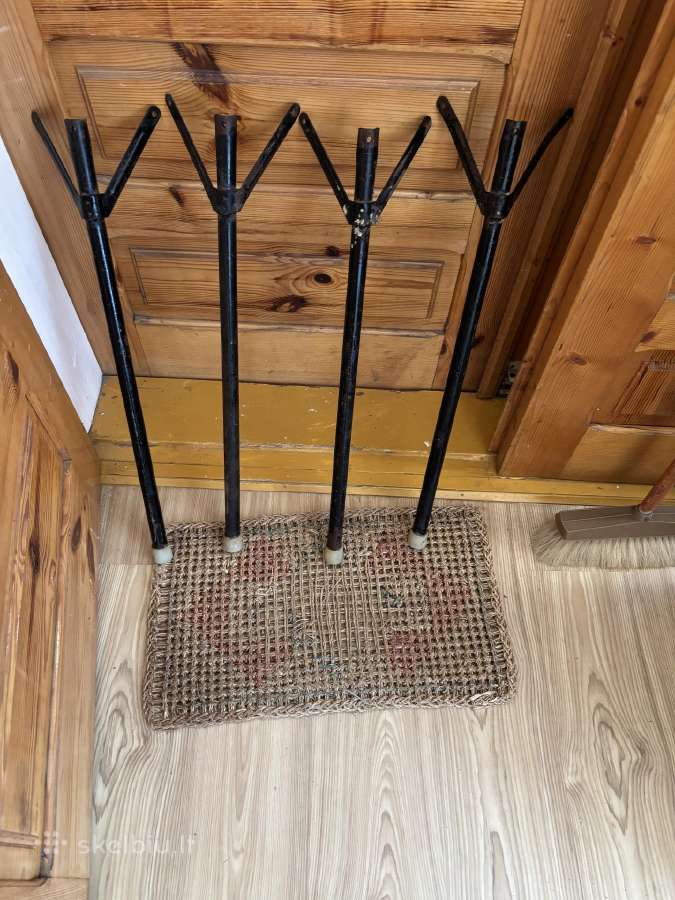 Parduodamos stalo kojos
