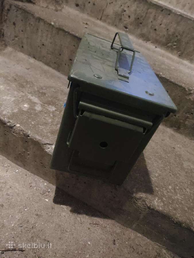 Kariškos dėžės