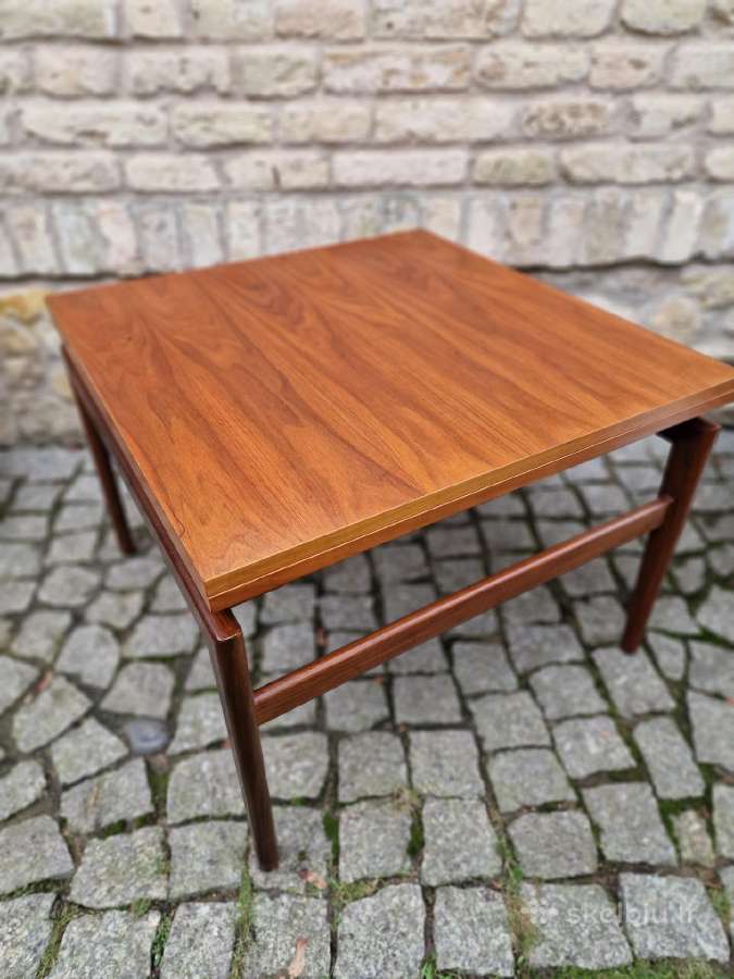 Vintažinis mid century tikmedžio kavos staliukas - nuotraukos Nr. 14