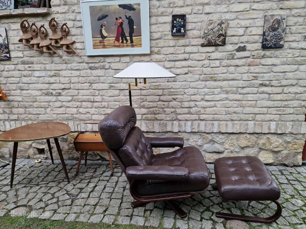Vintažinis mid century odinis poilsio fotelis - nuotraukos Nr. 25