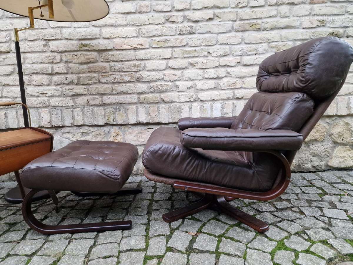 Vintažinis mid century odinis poilsio fotelis - nuotraukos Nr. 29
