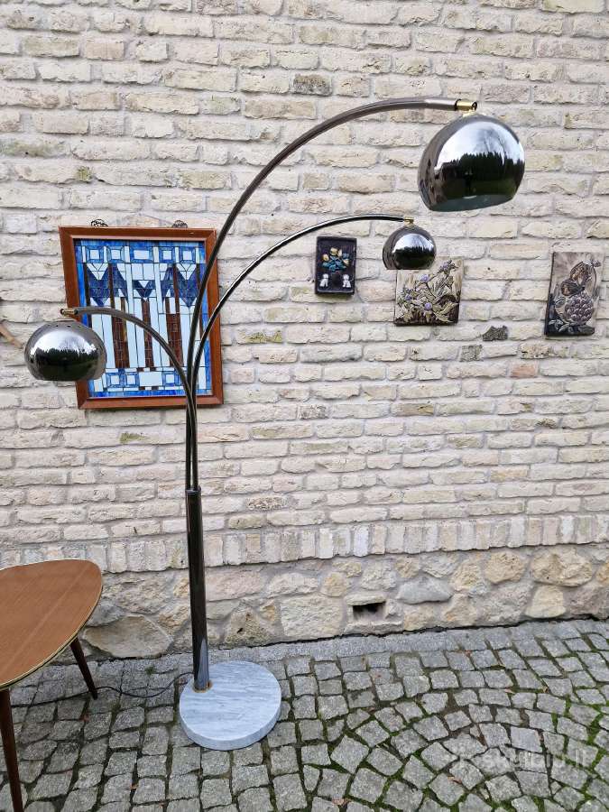 Vintažinis mid century juodo chromo toršeras