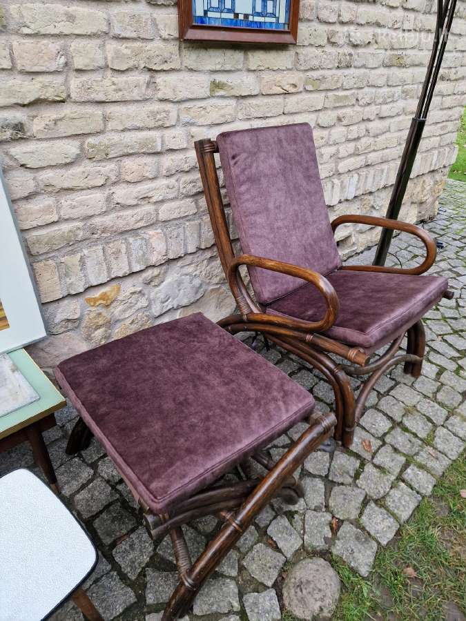 Vintažinis mid century ratango fotelis su pakoju - nuotraukos Nr. 3
