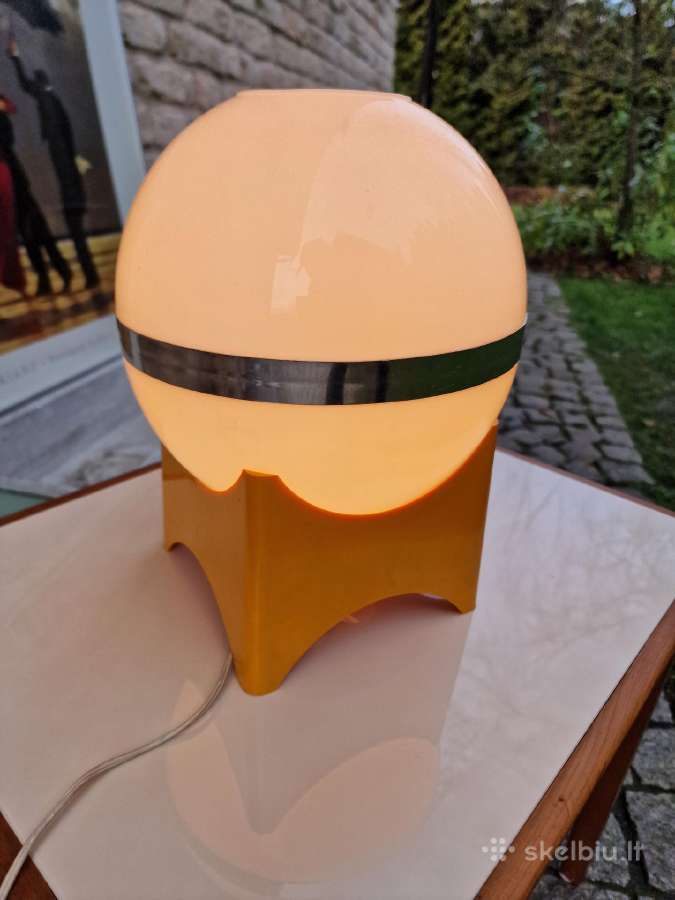 Vintažinė mid century Space Age stalo lempa