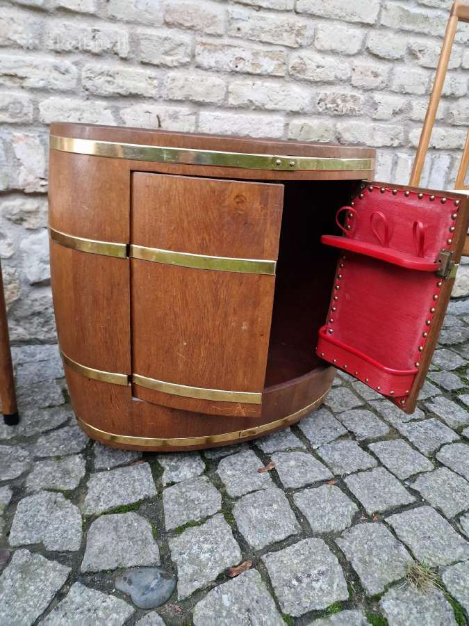Vintažinis mid century ąžuolinis staliukas/baras - nuotraukos Nr. 8