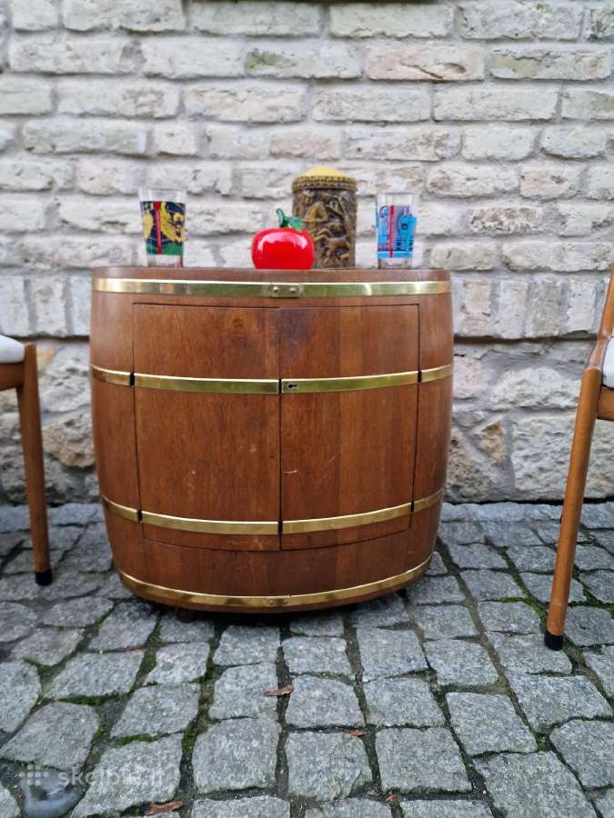 Vintažinis mid century ąžuolinis staliukas/baras - nuotraukos Nr. 13