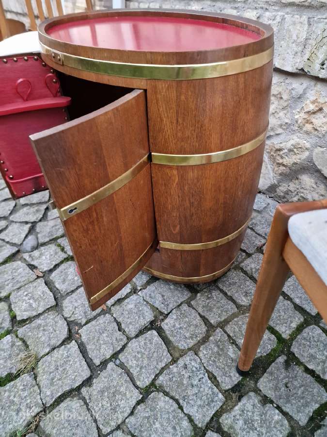 Vintažinis mid century ąžuolinis staliukas/baras - nuotraukos Nr. 22