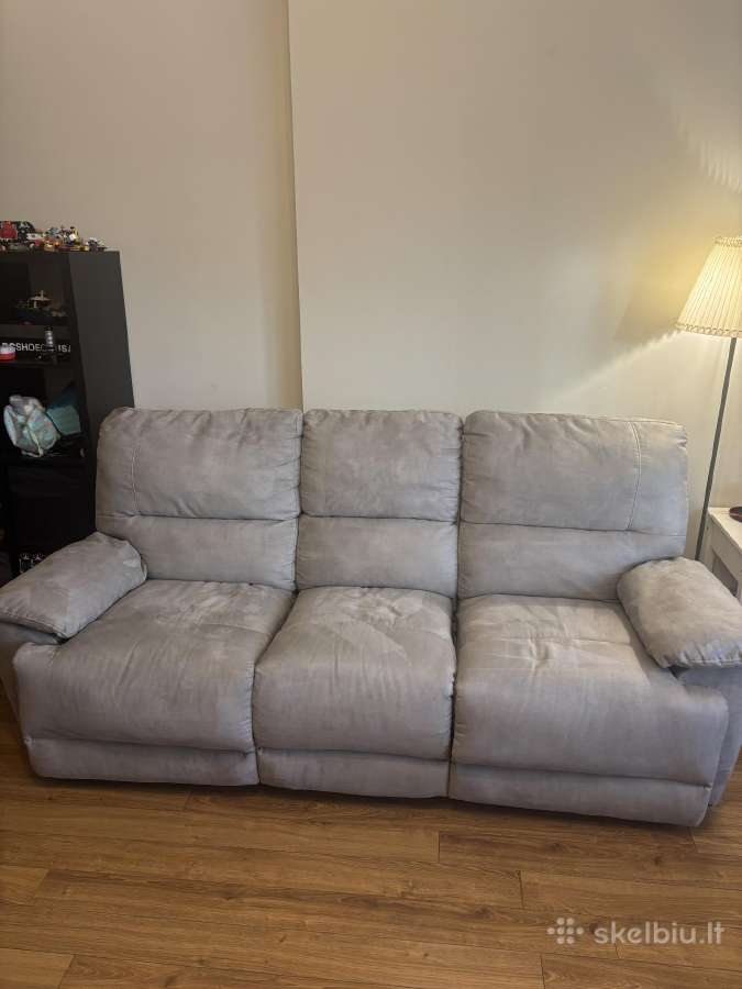 Sofa su relax funkcija 3+1+1