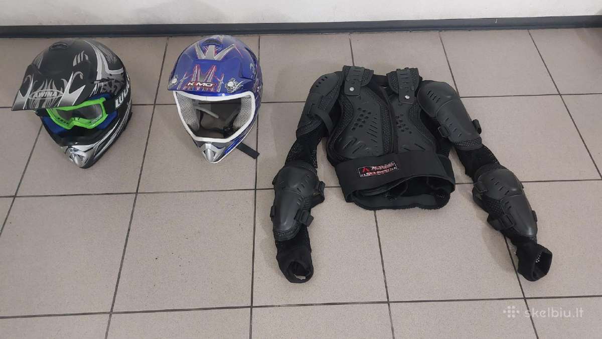 Vaikiški moto šalmai ir krūtinės apsauga