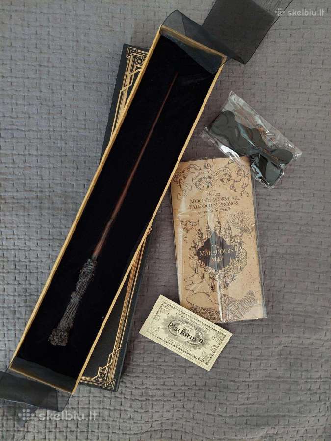 Harry Potter burtu lazdele nauja