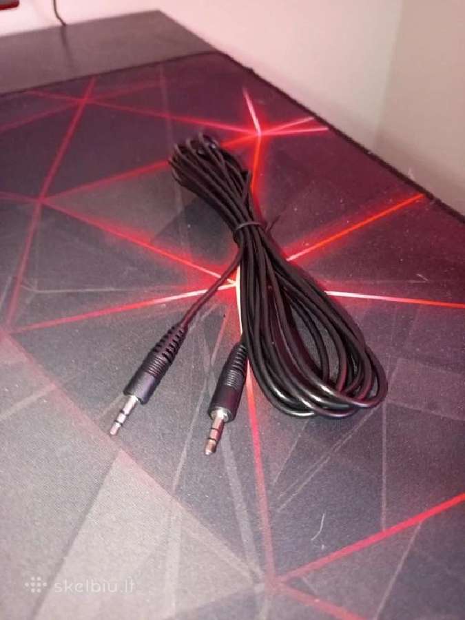 Audio kabelis 3.5mm - 3.5mm (3m ilgio)