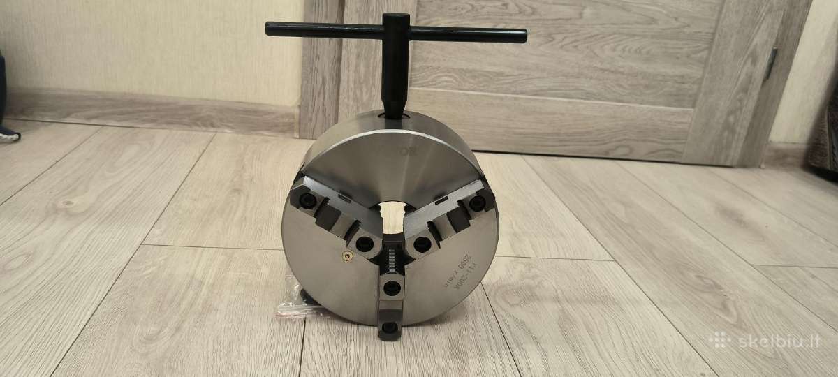 Tekinimo stakliu griebtuvas D200 - nuotraukos Nr. 2
