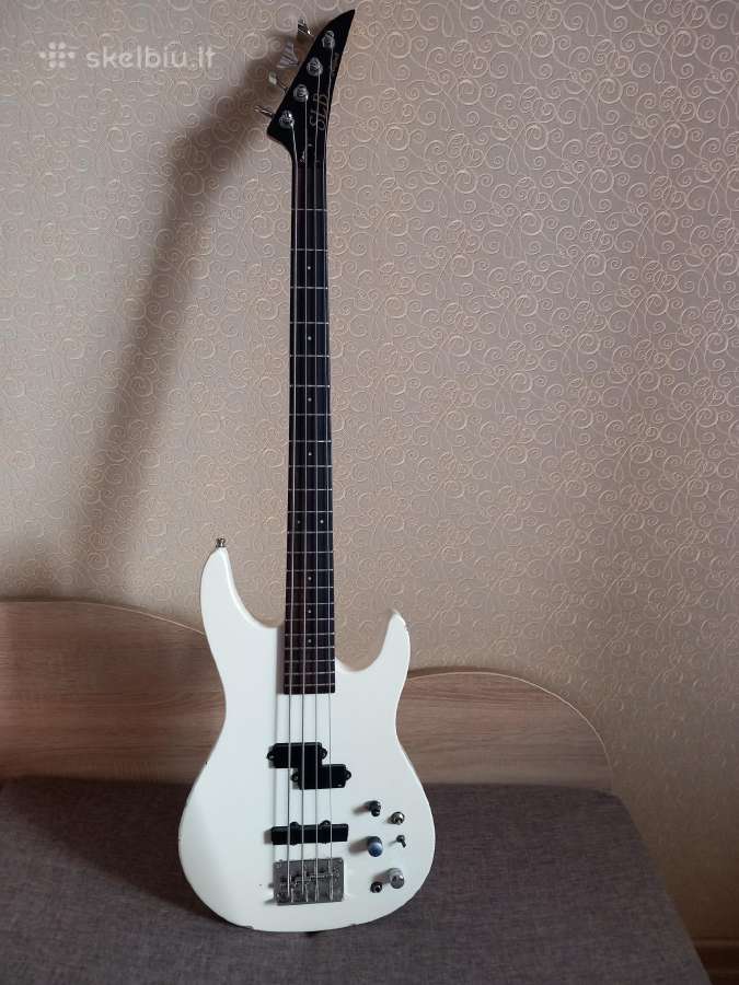 Parduodu Bass guitar Aria Pro II