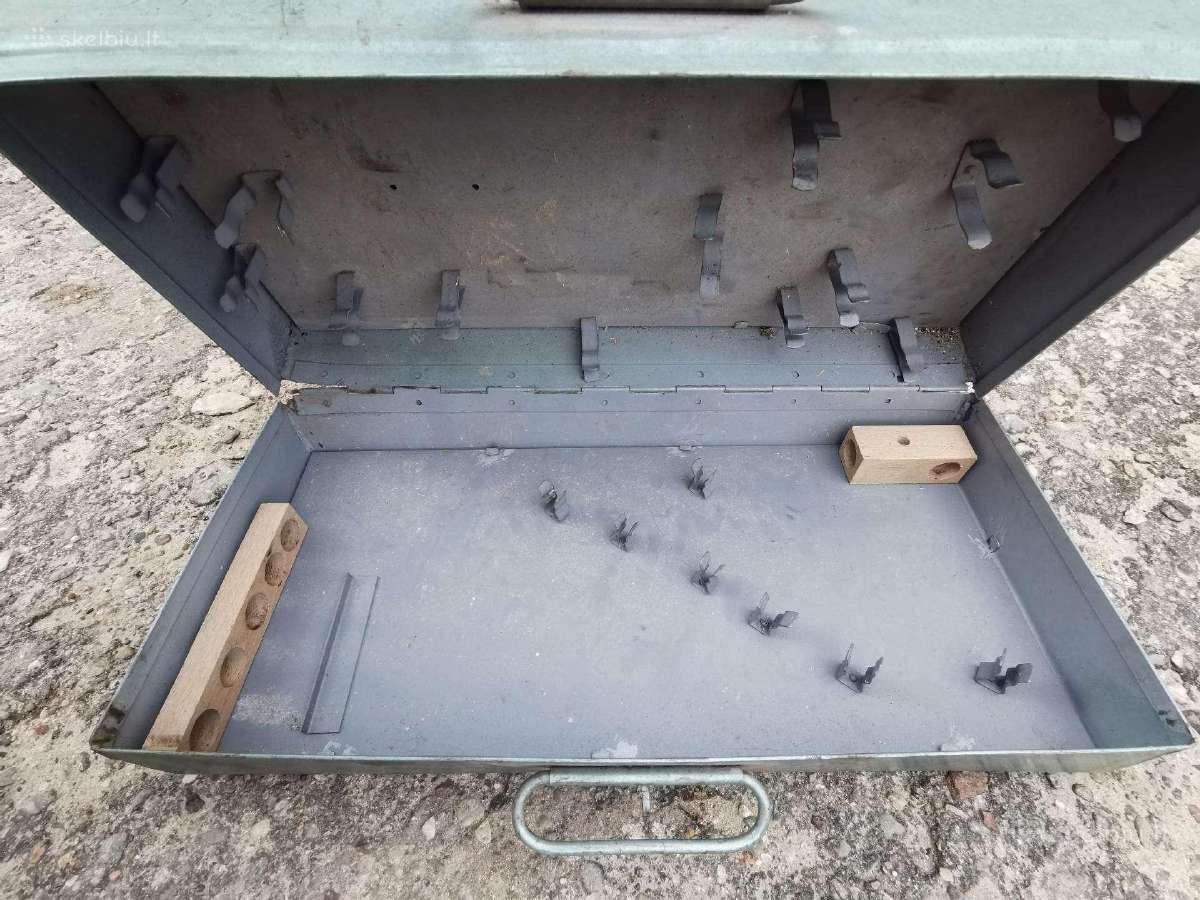Rezako antgalių dėžutė