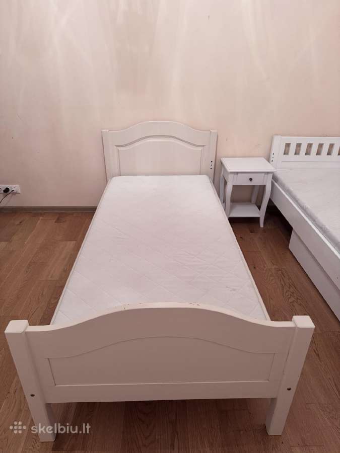 Baldų komplektas ir dvi vaikiškos lovos - nuotraukos Nr. 6